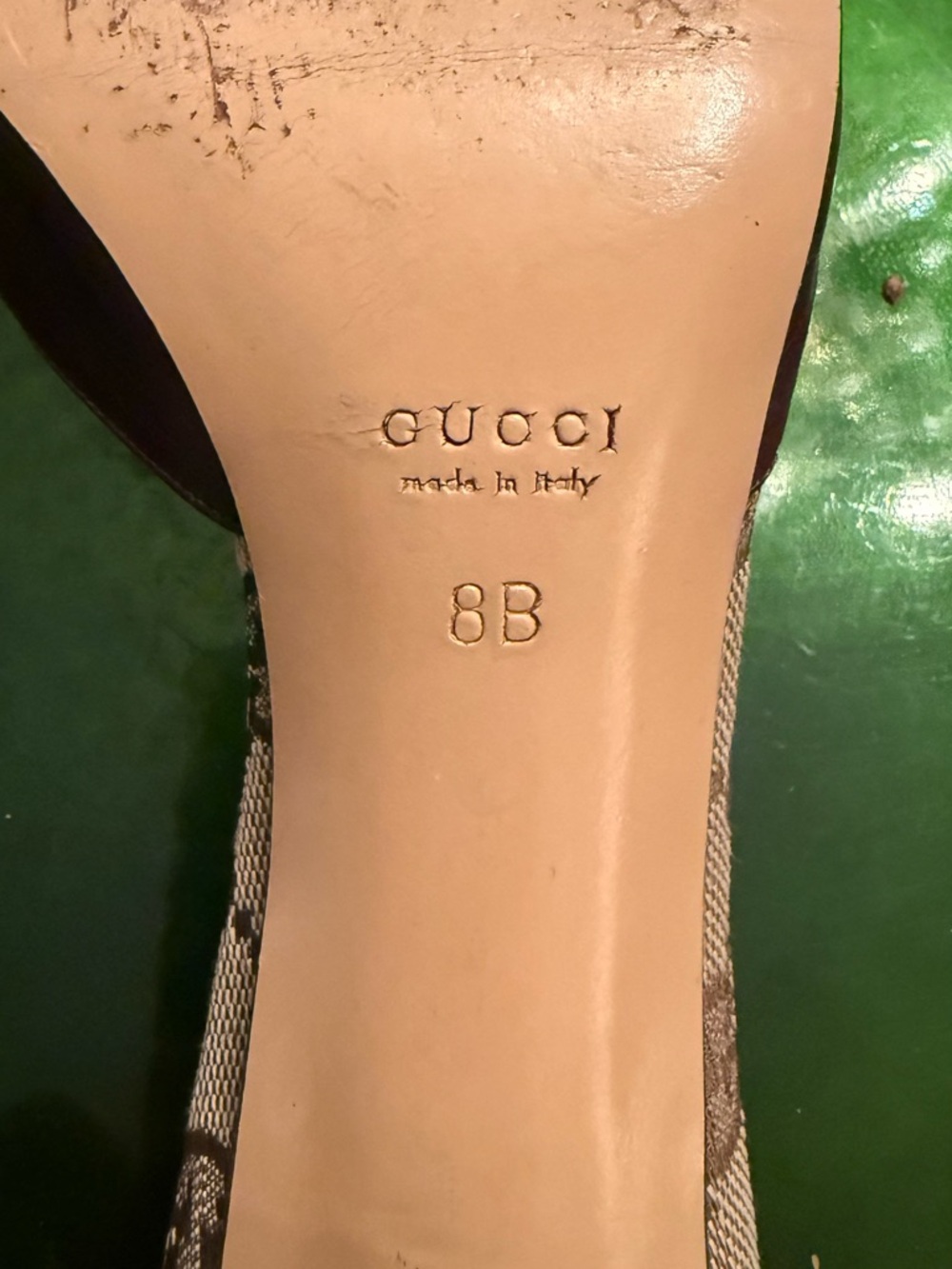 Gucci Brown GG Canvas Pointed Mules with Bow Trim - Picture 7 of 11